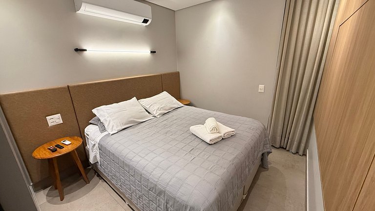 Studio Elegante c/ Lazer de Resort - ID702